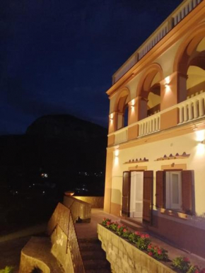 Collywood Piano Di Sorrento